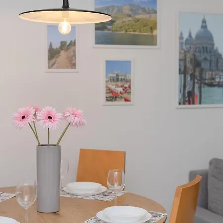 Apartment Stawki Cosy By Renters Warschau