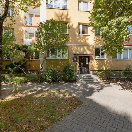 Stawki Cosy By Renters Apartment